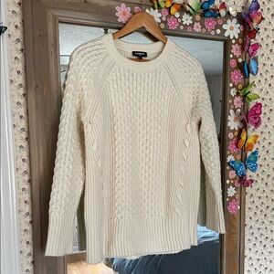 Express Cream Cable Knit Oversized Sweater sz XS